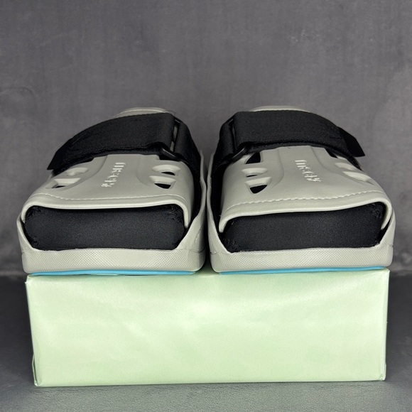 🔥🔥🔥MSCHF Black and Gray Cast Slides with Modern Slip-On Design Size: 11🔥🔥🔥 - Picture 7 of 11